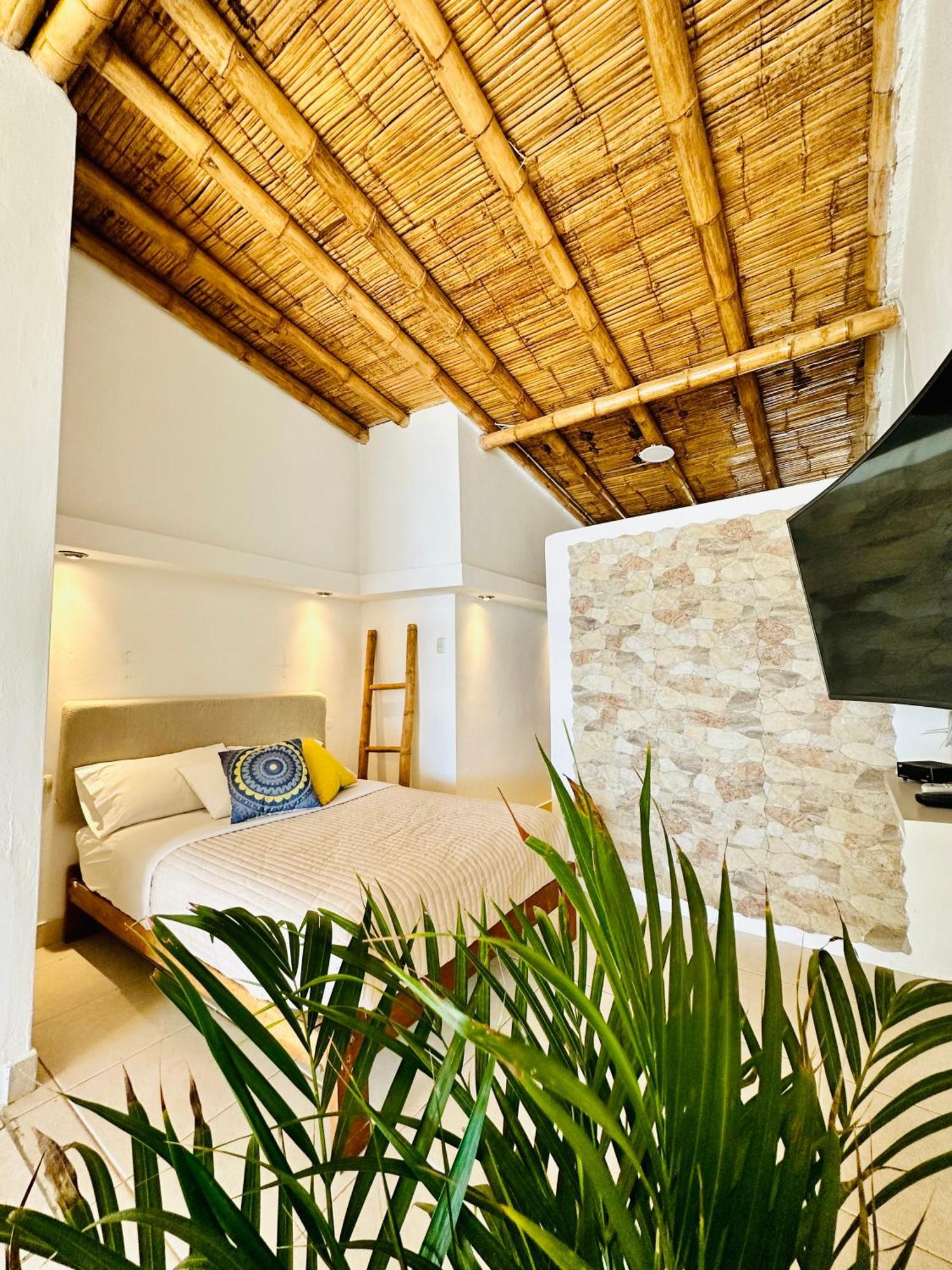 Hotel Puerto Antiguo Los Organos Ngoại thất bức ảnh