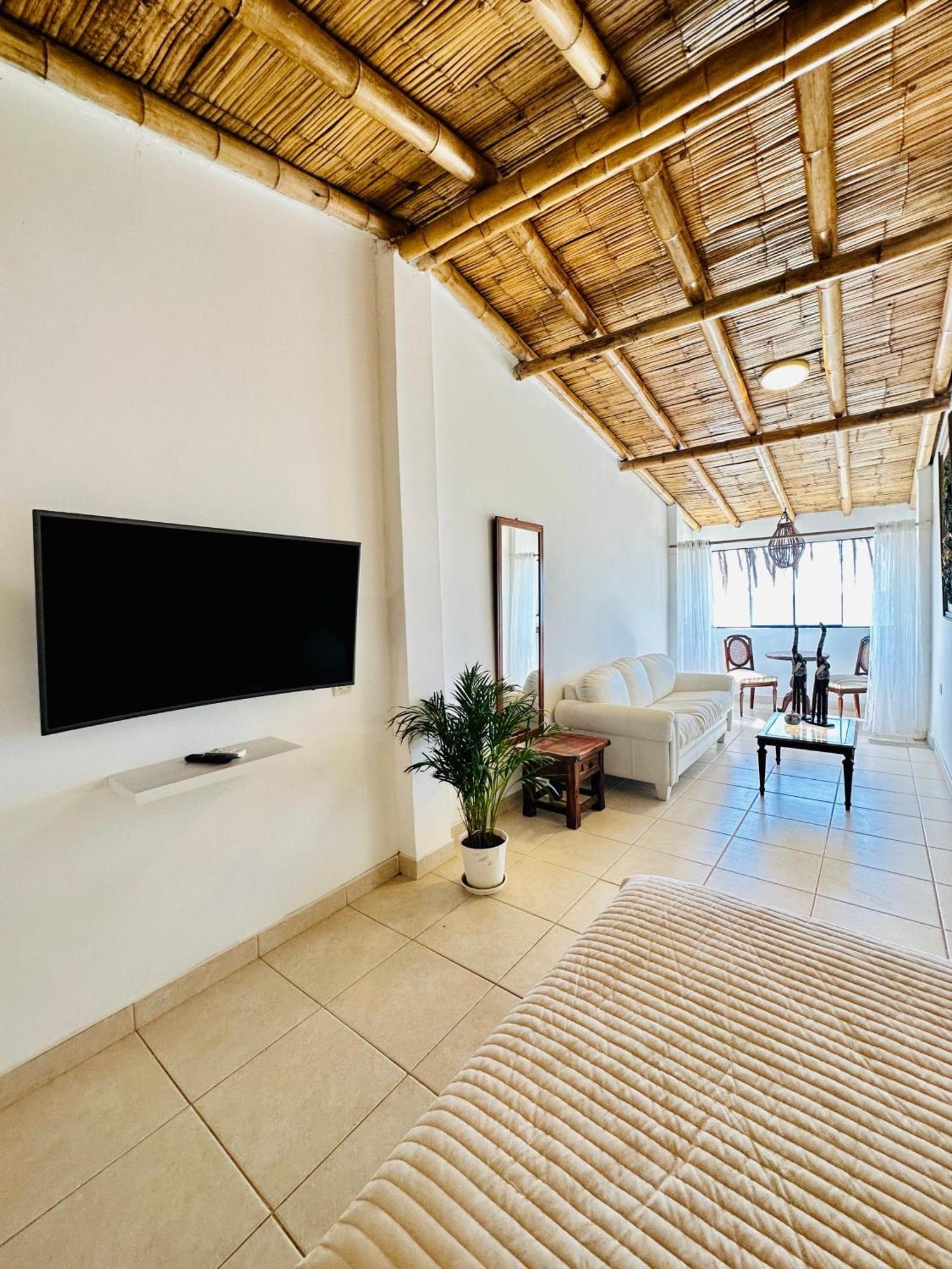 Hotel Puerto Antiguo Los Organos Ngoại thất bức ảnh