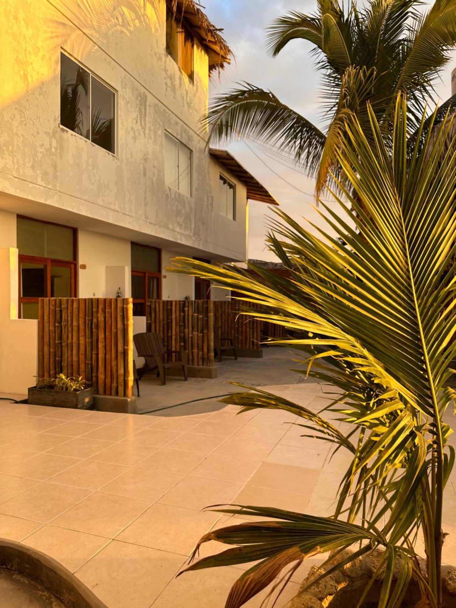 Hotel Puerto Antiguo Los Organos Ngoại thất bức ảnh
