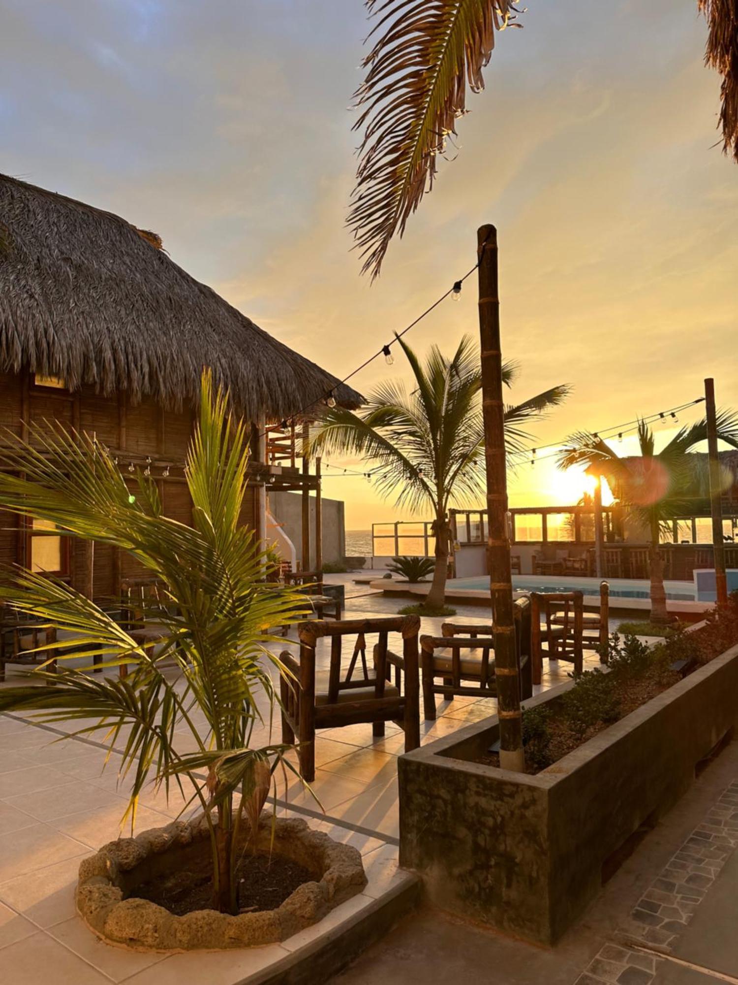 Hotel Puerto Antiguo Los Organos Ngoại thất bức ảnh